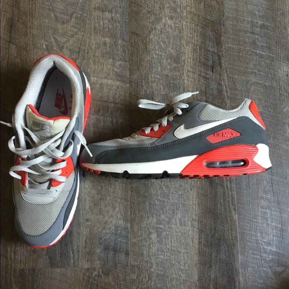 Nike air sneakers